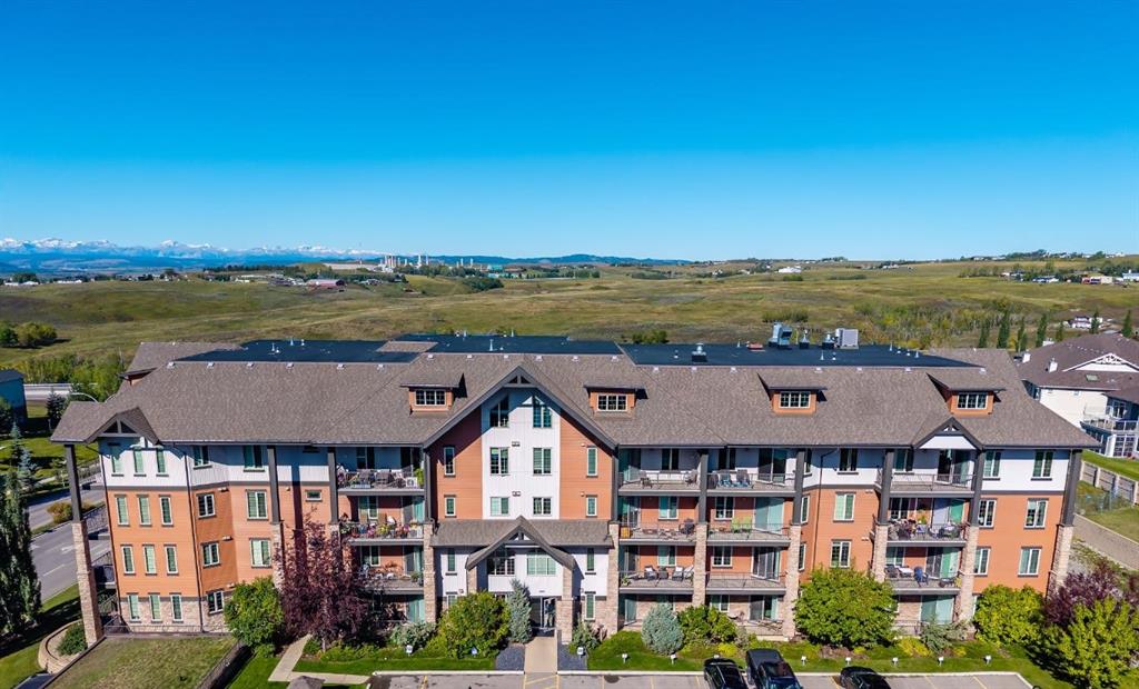 2203, 15 Sunset Square , A2341928, Alberta,