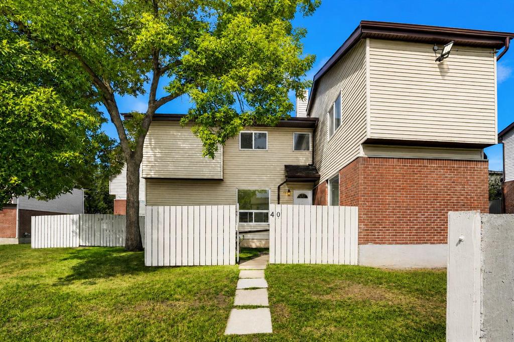 40, 32 Whitnel Court NE, A2341976, Alberta,