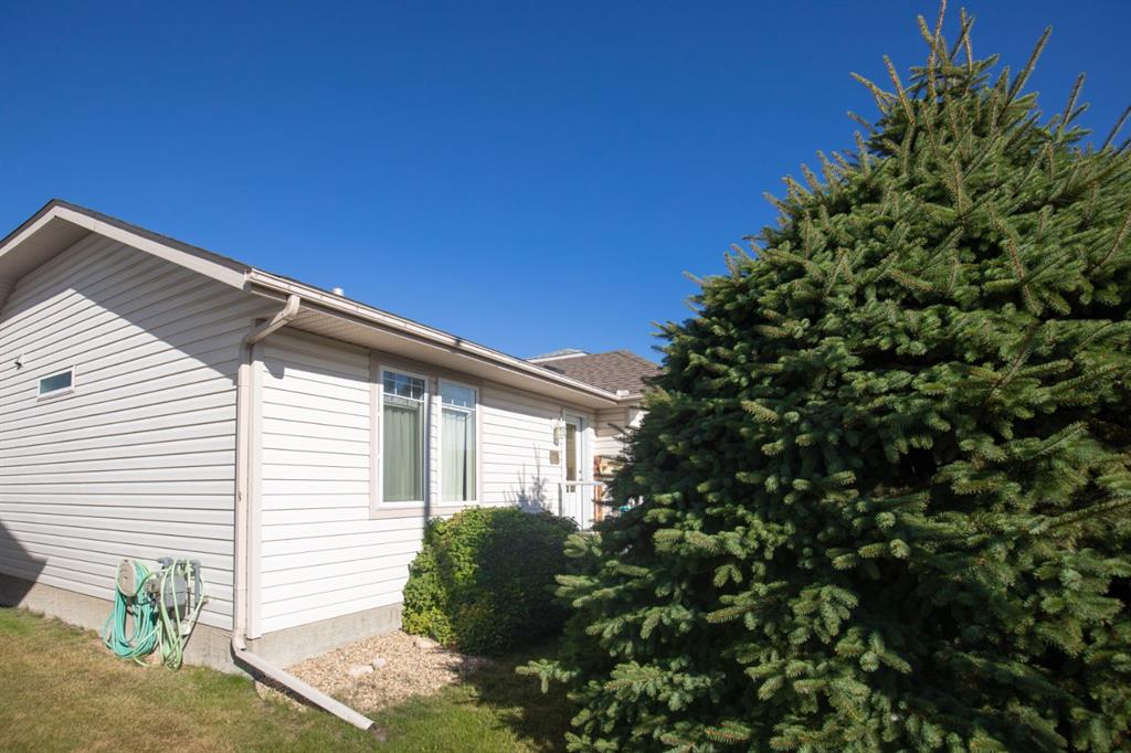 Third View of 73 Darling Crescent , Devonshire, Red Deer, Alberta, T4R 2W3