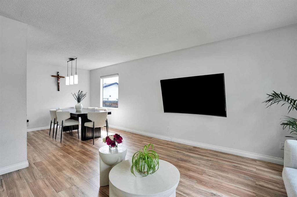 Fourth View of 6070 Madigan Drive NE, Marlborough Park, Calgary, Alberta, T2A 5B8