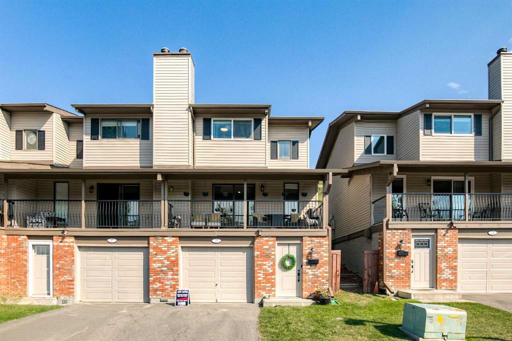 18 Glorond Place , A2342044, Alberta,