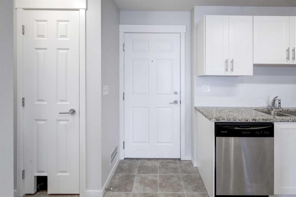 Fourth View of 1310, 99 Copperstone Park SE, Copperfield, Calgary, Alberta, T2Z 5C9