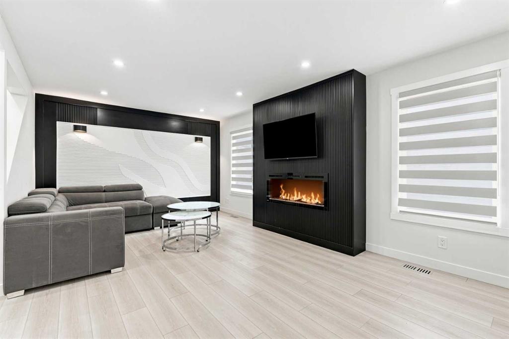 Third View of 62 Deer Ridge Way SE, Deer Ridge, Calgary, Alberta, T2J 5Y6