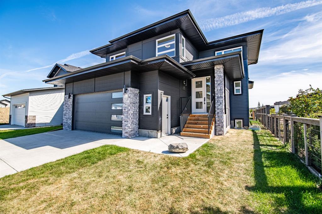 33 Thatcher Avenue , A2342114, Alberta,