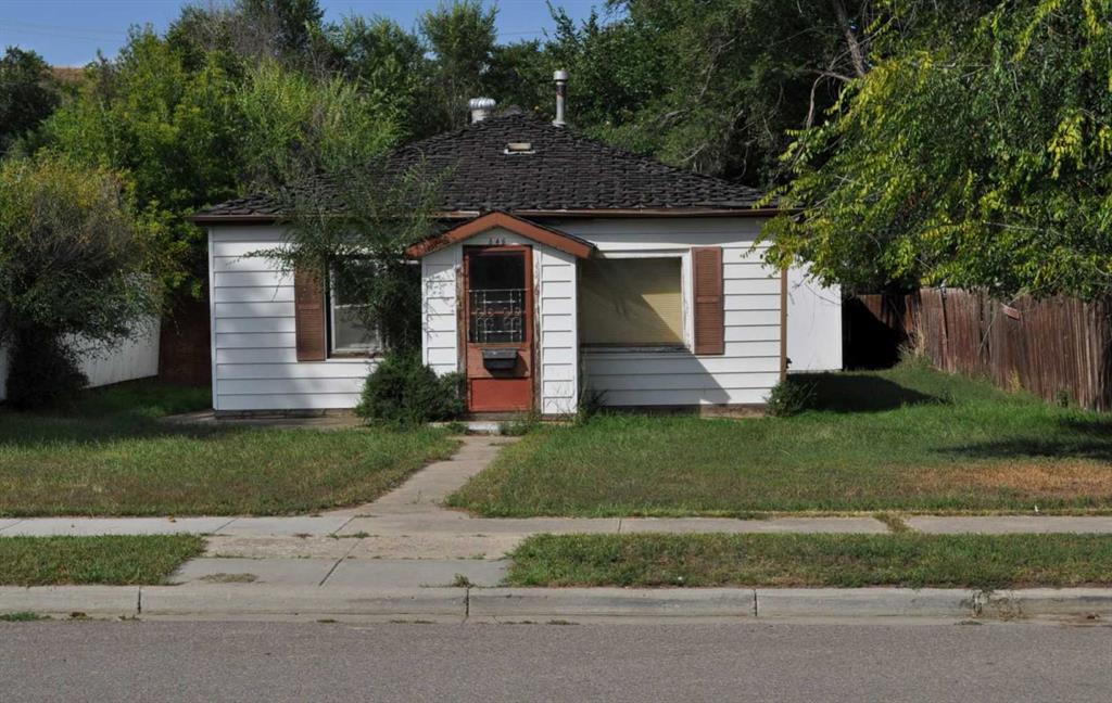 Second View of 646 7 Street SE, River Flats, Medicine Hat, Alberta, T1A 1K4