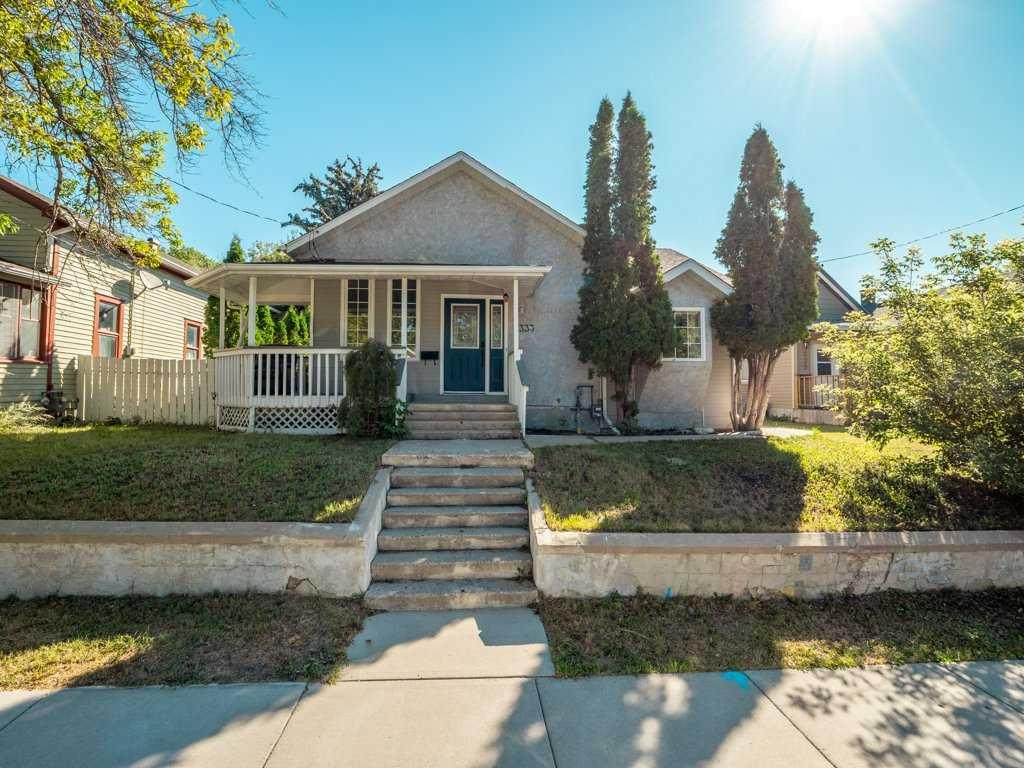 633 7 Street S, A2342135, Alberta,