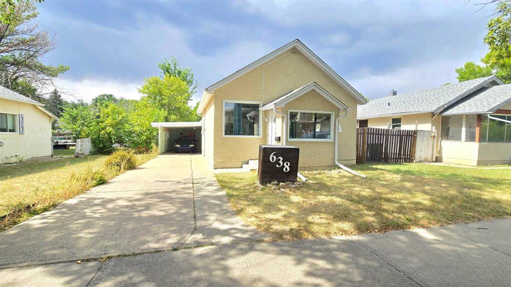 638 12A Street N, A2342143, Alberta,