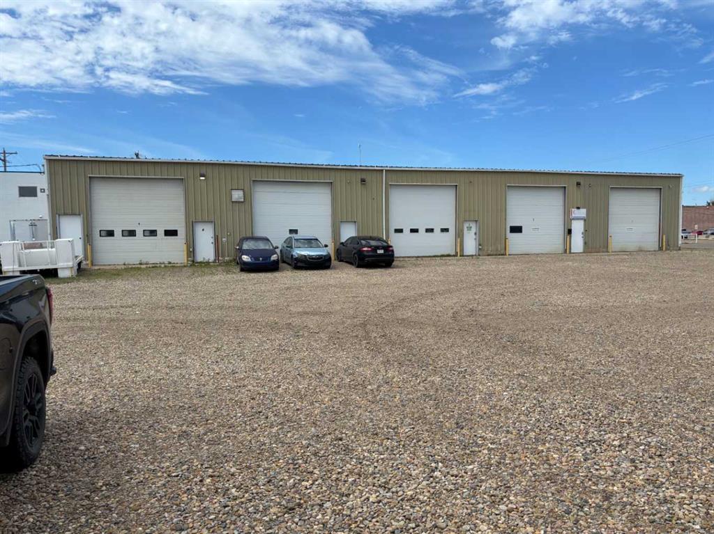 Third View of 819 3 Avenue E, East End, Brooks, Alberta, T1R 0G6