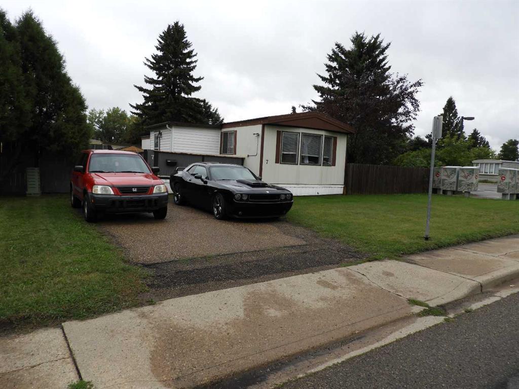 Fourth View of #7, 5029 34  , Creekside Mobile Home Park, Red Deer, Alberta, T4N 0P4
