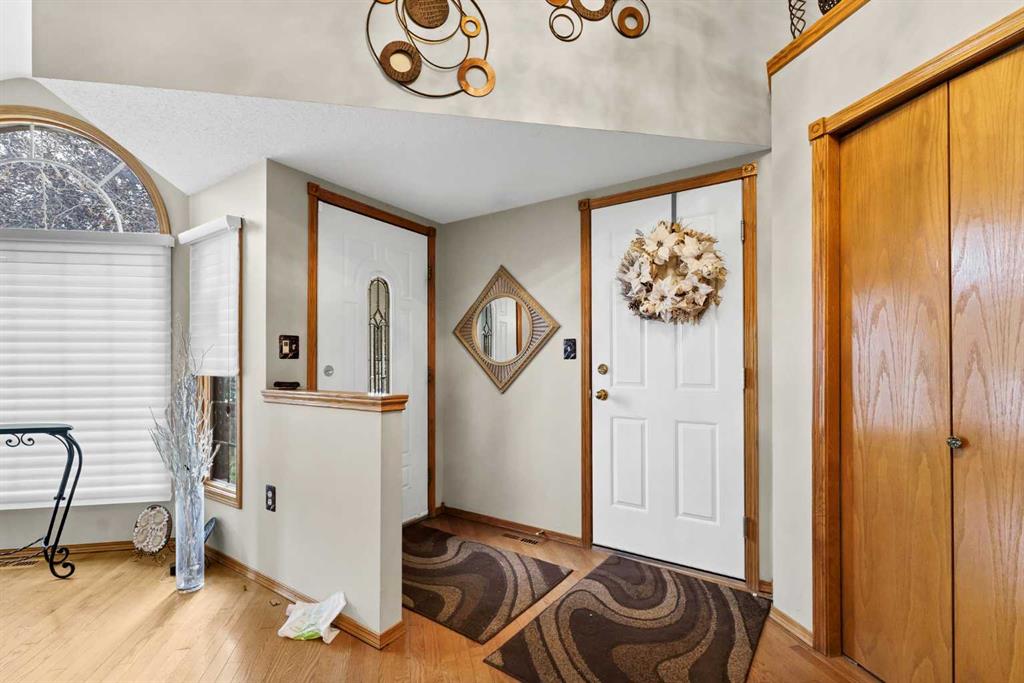 Fourth View of 10 Redwood Place SE, Ross Glen, Medicine Hat, Alberta, T1B 4A1