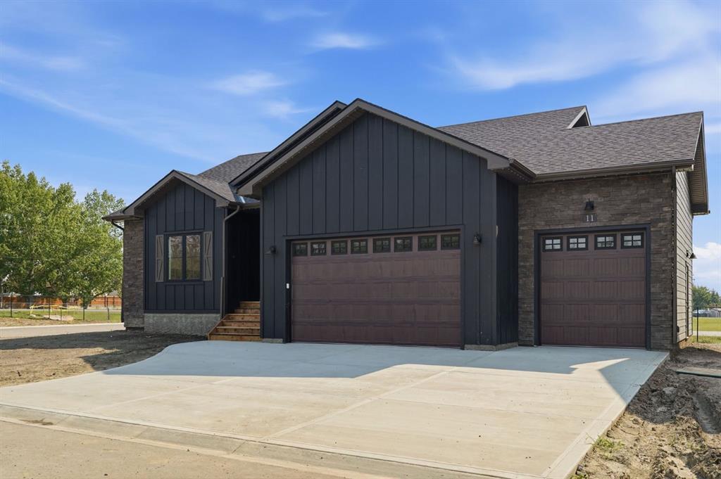 Fifth View of 11 Lackner Road , NONE, Carstairs, Alberta, T0M0N0