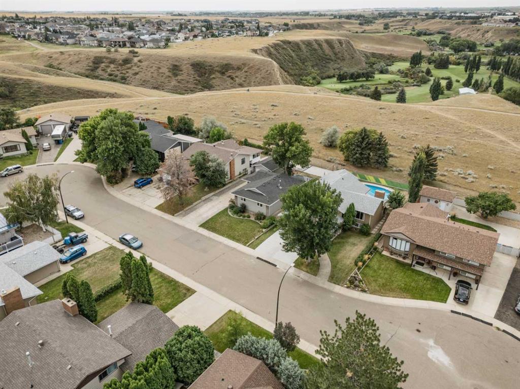 Third View of 78 Seven Persons Crescent SW, SW Southridge, Medicine Hat, Alberta, T1B 2A6
