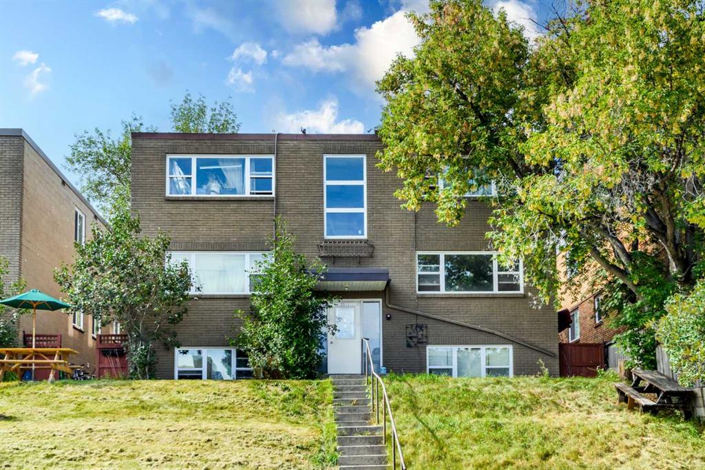 1, 2311 17A Street SW, A2342316, Alberta,