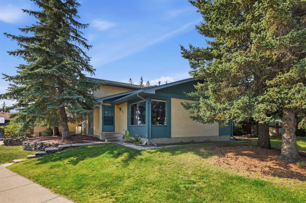 5 Glenwood Crescent , A2342328, Alberta,