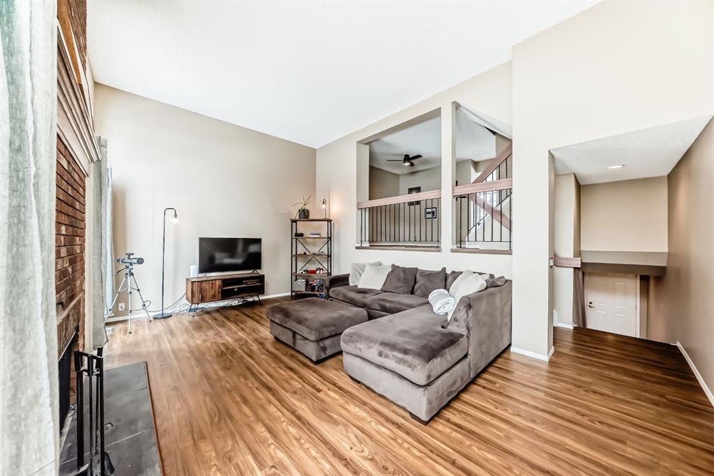 Fifth View of 407 Point Mckay Garden NW, Point McKay, Calgary, Alberta, T3B5C1