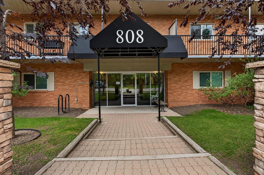 Second View of 205, 808 Royal Avenue SW, Lower Mount Royal, Calgary, Alberta, T2T 0L3
