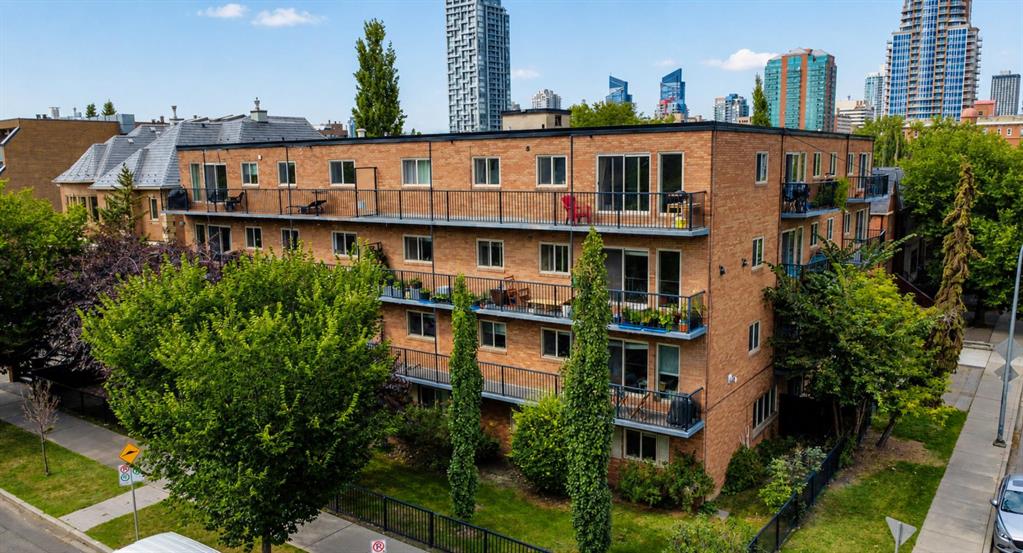 Third View of 205, 808 Royal Avenue SW, Lower Mount Royal, Calgary, Alberta, T2T 0L3