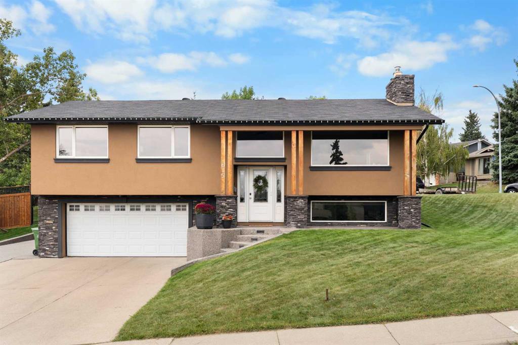 Third View of 615 63 Avenue NW, Thorncliffe, Calgary, Alberta, T2K 5L3