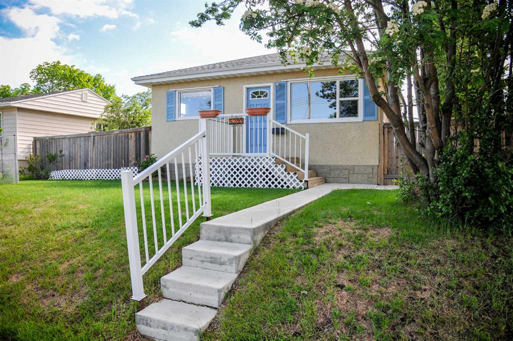 5223 46 Street , A2342398, Alberta,