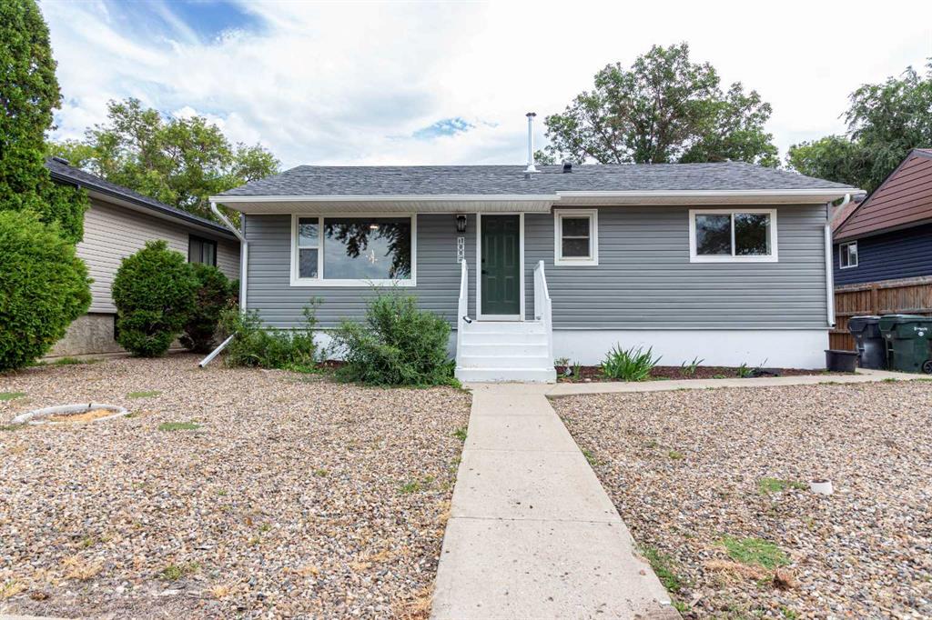 Third View of 1005 Bullivant Crescent SW, SW Hill, Medicine Hat, Alberta, T1A 5G7
