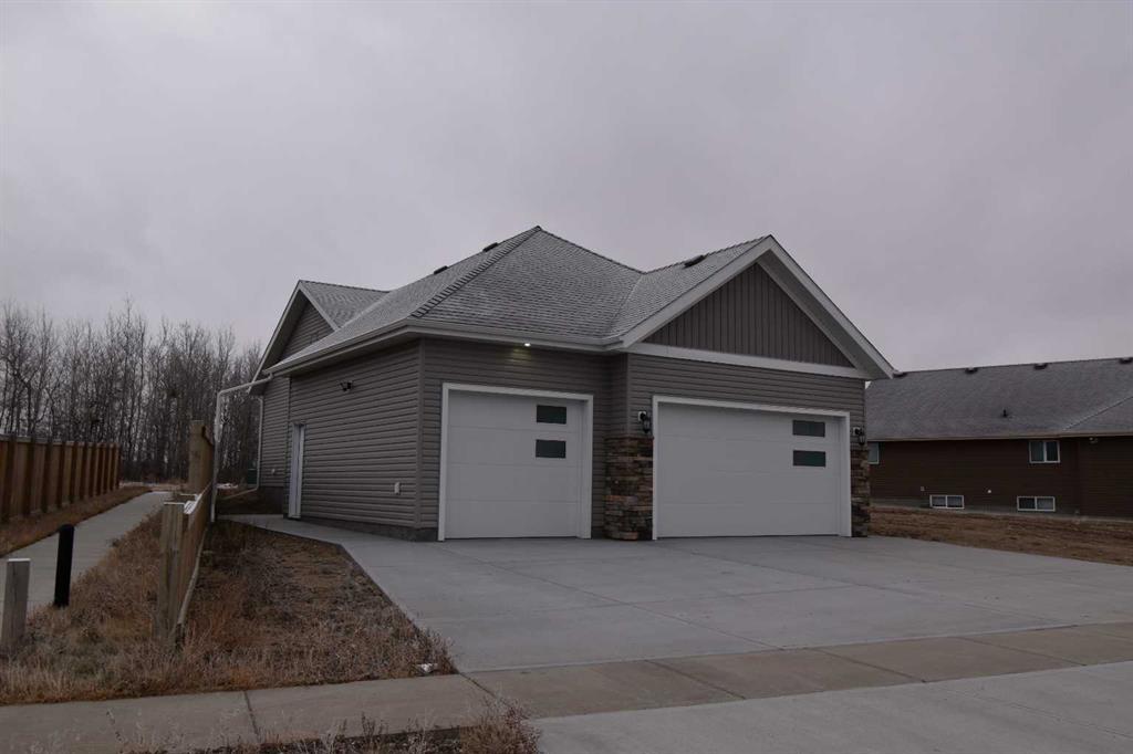 Second View of 2005B 61 Avenue , West Lloydminster, Lloydminster, Alberta, T9V 3R2