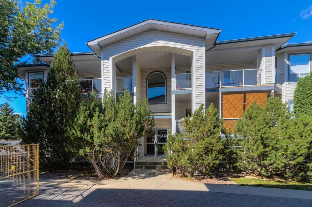 213, 23 Chilcotin Lane W, A2342468, Alberta,