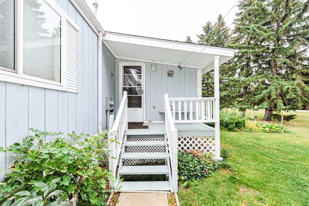 Fourth View of 117 Railway Avenue , Rosalind, Rosalind, Alberta, T0B3Y0