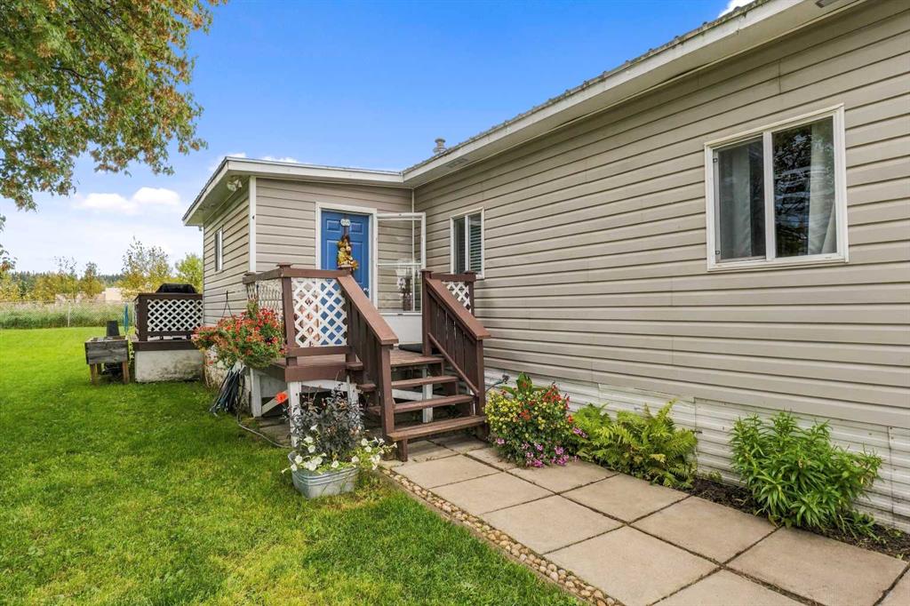 Fourth View of 156 River Valley Estates  , NONE, Whitecourt, Alberta, T7S 1K2