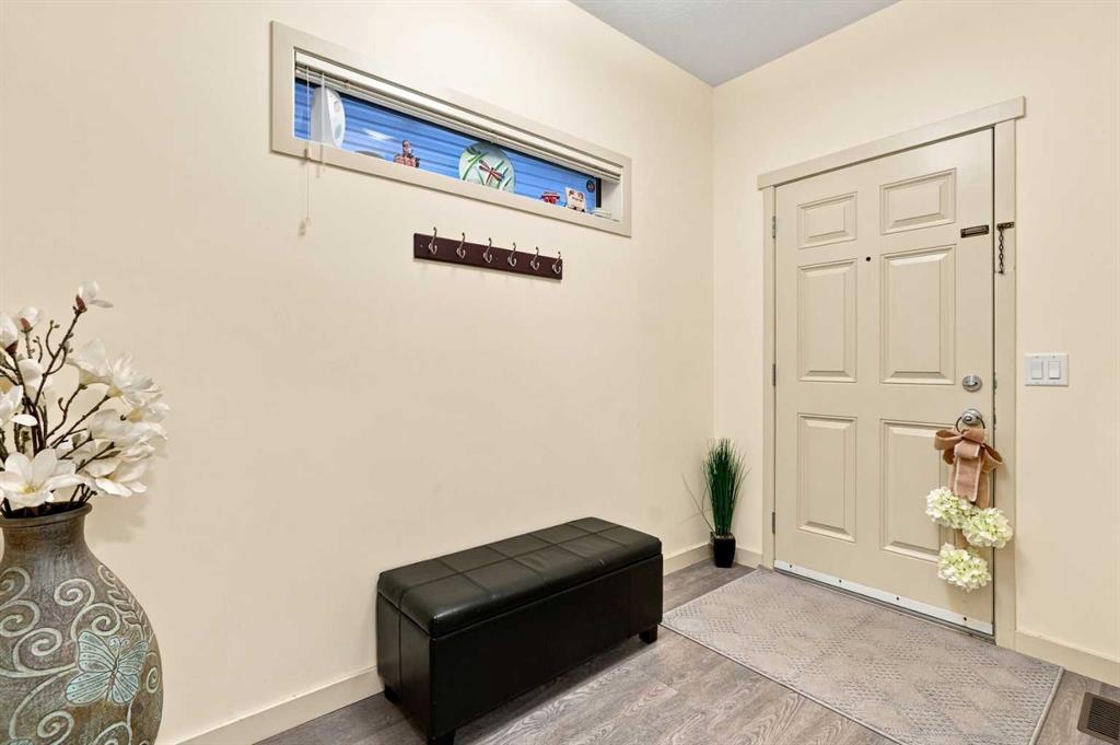 Fourth View of 279 Copperpond Circle SE, Copperfield, Calgary, Alberta, T2Z 0R4