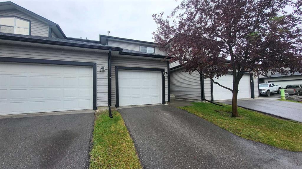 Fourth View of 23, 102 Canoe Square SW, Canals, Airdrie, Alberta, T4B 2Z1