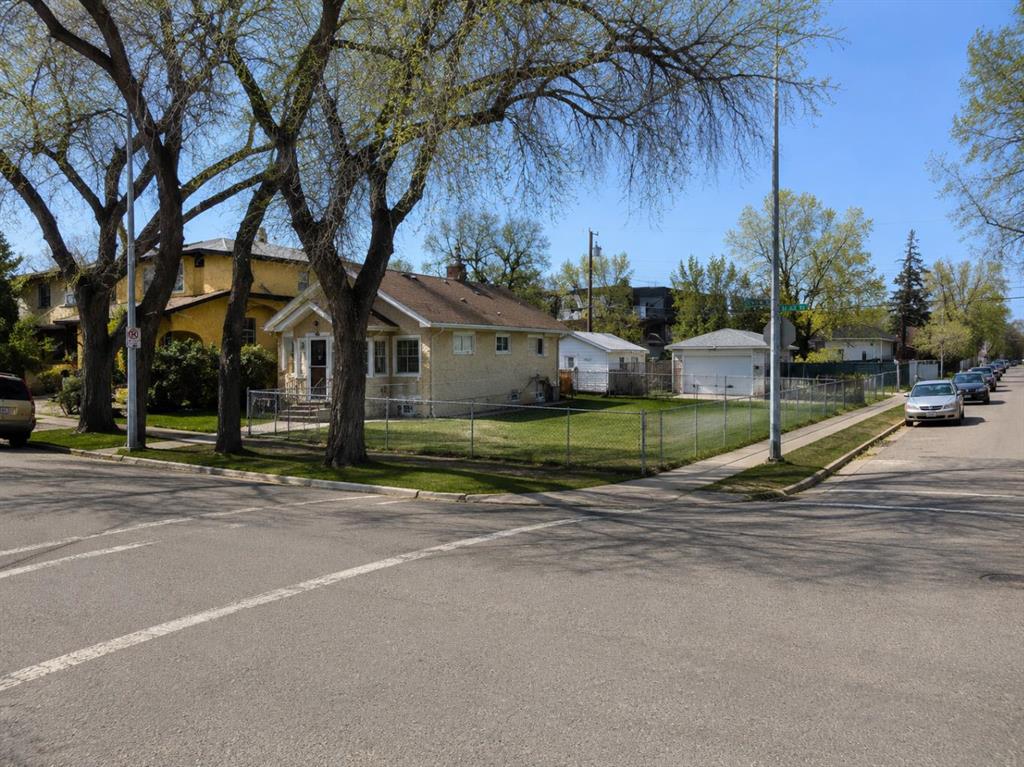 Fifth View of 236 11 Avenue NE, Crescent Heights, Calgary, Alberta, T2E0V8