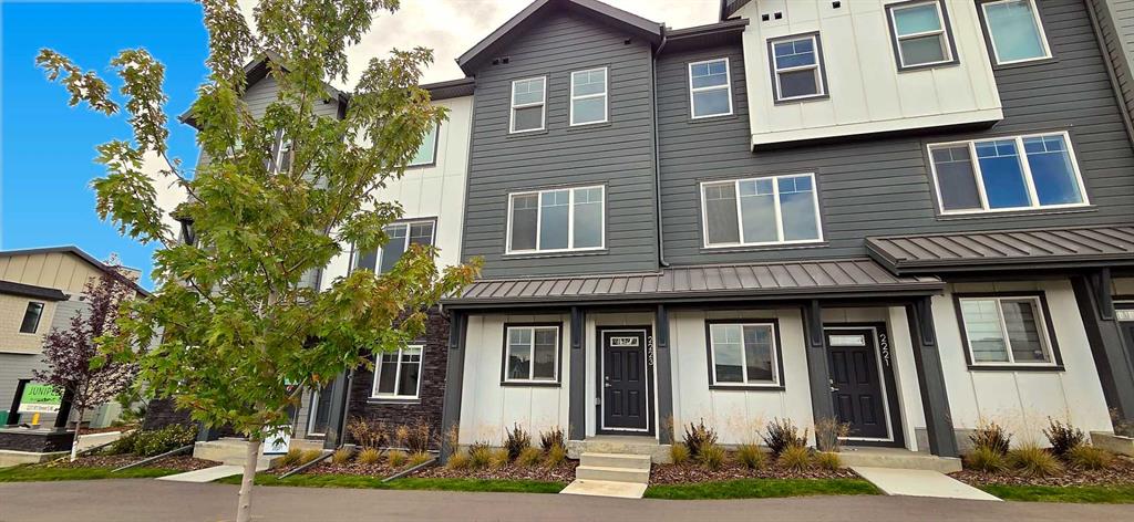 Second View of 2223 81st Street SW, Springbank Hill, Calgary, Alberta, T3H 3V8