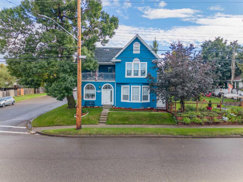 606 Main Street , A2342597, Alberta,