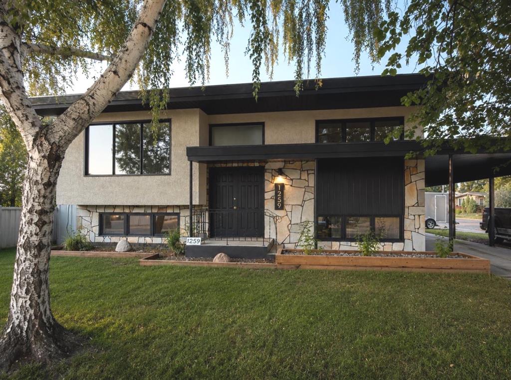 1259 St Catherine Road N, A2342612, Alberta,