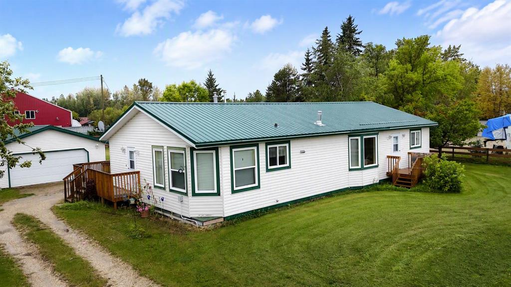 92 Peace River Avenue  , A2342633, Alberta,