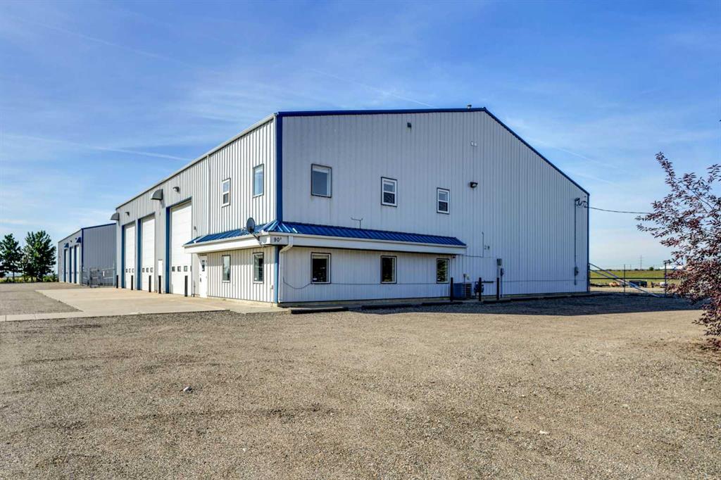 90 Slater Road , A2342638, Alberta,