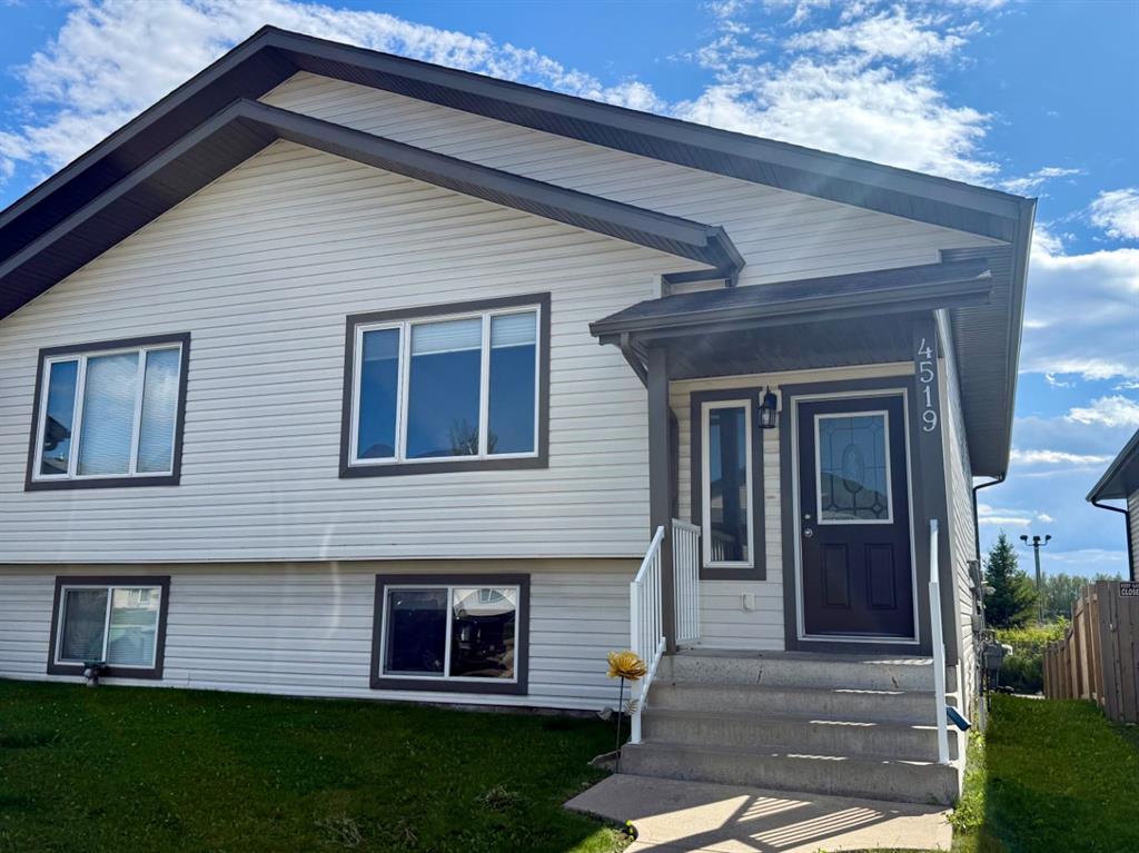4519 44 Avenue Close , A2342652, Alberta,