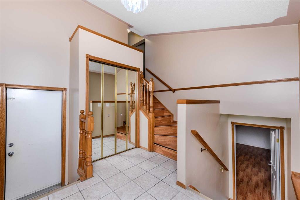 Fourth View of 156 DEL RAY Road NE, Monterey Park, Calgary, Alberta, T1Y 6V6