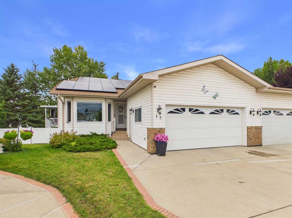13 Dunn Close , A2342663, Alberta,