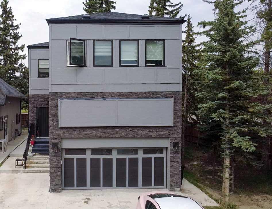 6 Strathridge Lane SW, A2342672, Alberta,