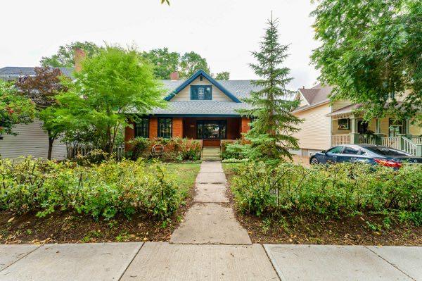 275 3 Ave E  , A2342710, Alberta,