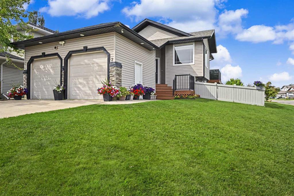 2 Pinnacle Lake Drive , A2342718, Alberta,