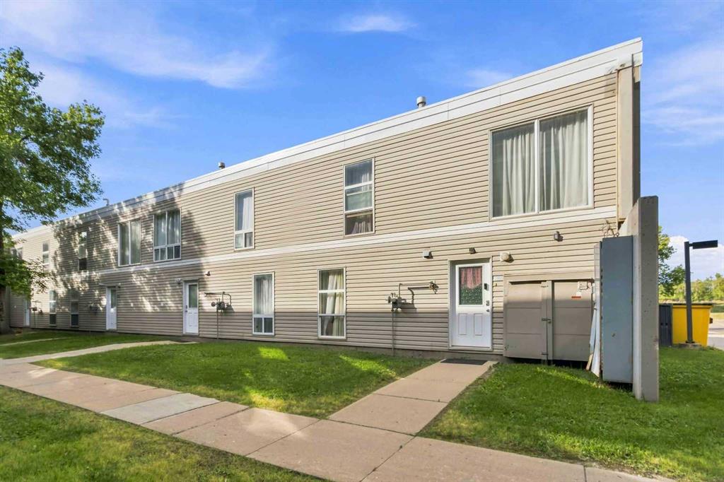 Second View of 1542, 21 Macdonald Drive , Downtown, Fort McMurray, Alberta, T9H 4H1