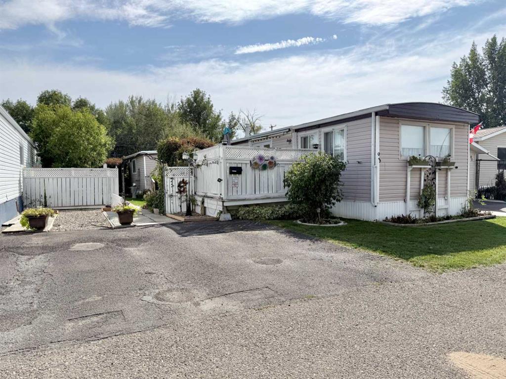 93, 1712 23 Street , A2342743, Alberta,