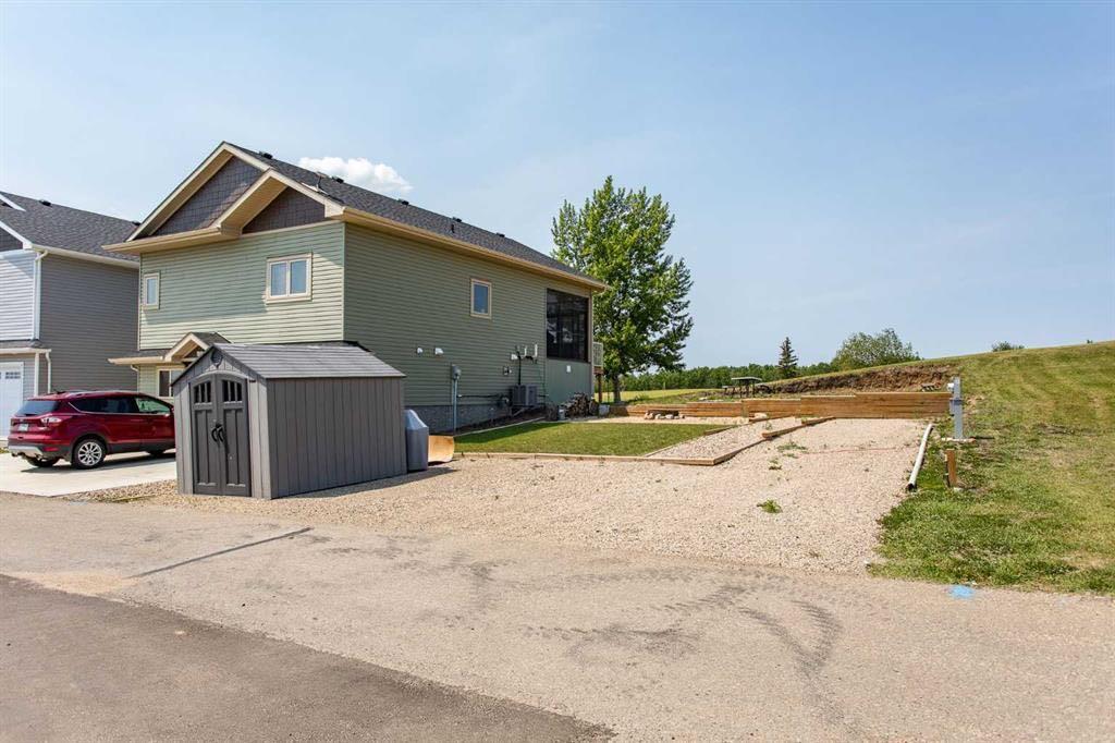 Fourth View of 5011, 25054 South Pine Lake Road , Whispering Pines, Rural Red Deer County, Alberta, T0M 1J0