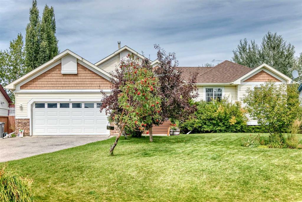 Second View of 27 Lloyd Crescent NE, NONE, Langdon, Alberta, T0J1X1