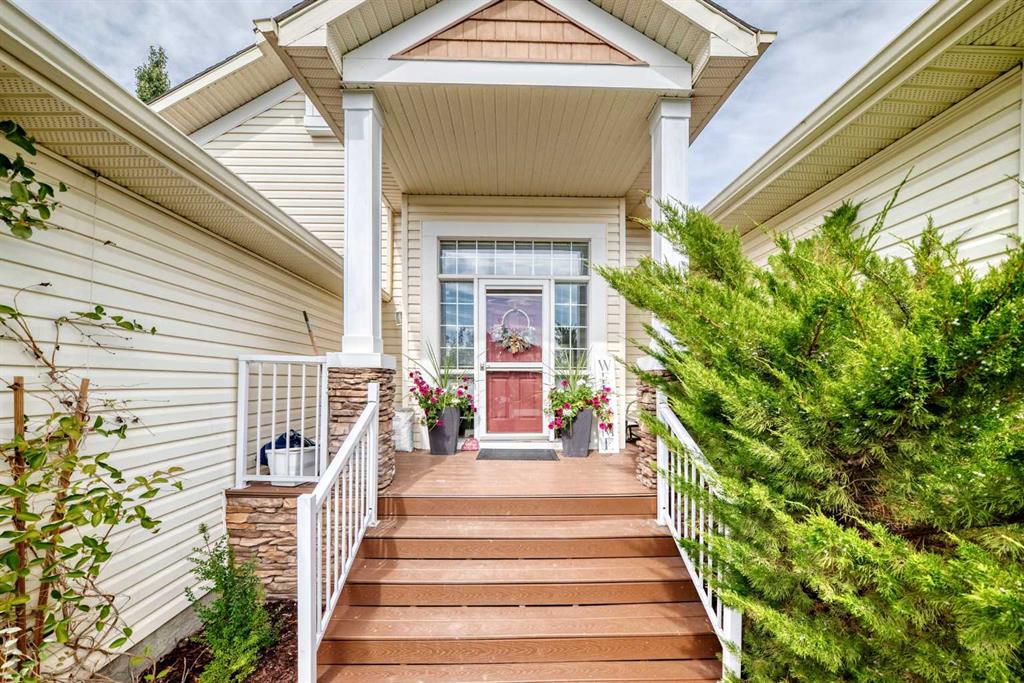 Fourth View of 27 Lloyd Crescent NE, NONE, Langdon, Alberta, T0J1X1