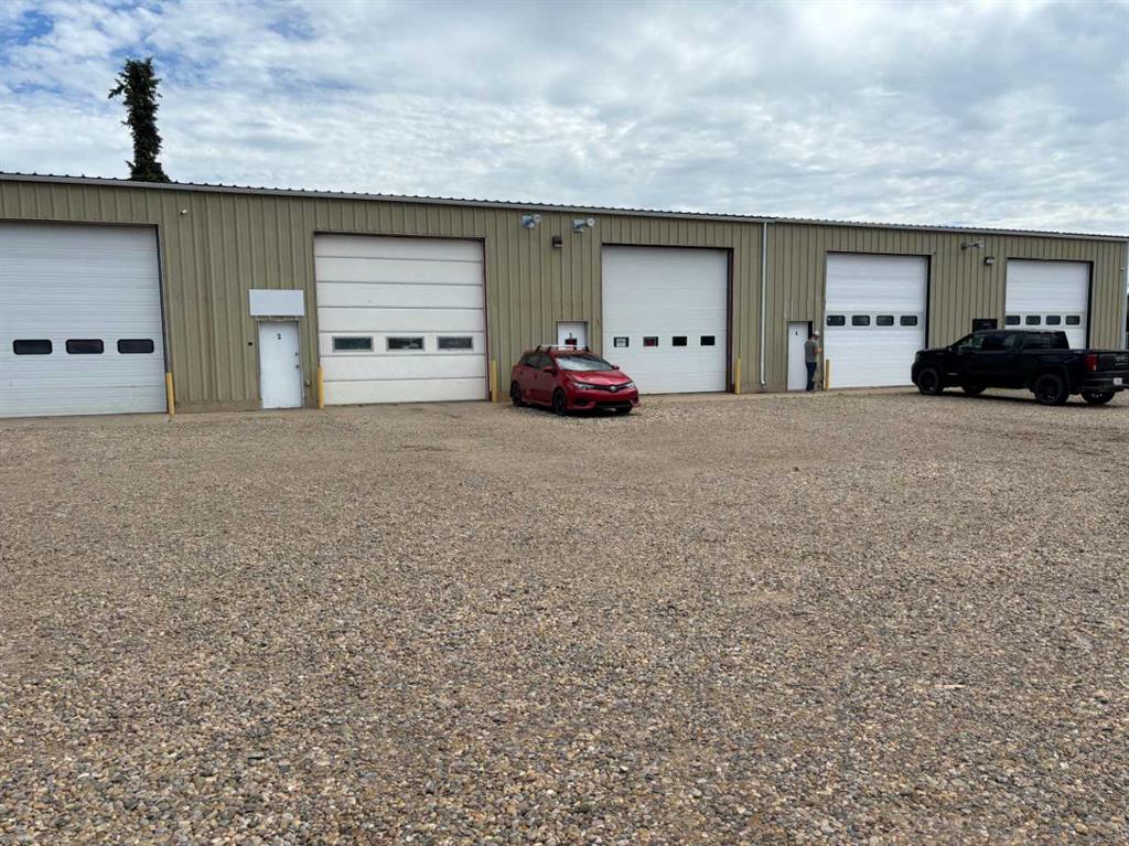 Third View of 823 3 Avenue E, East End, Brooks, Alberta, T1R 0G6
