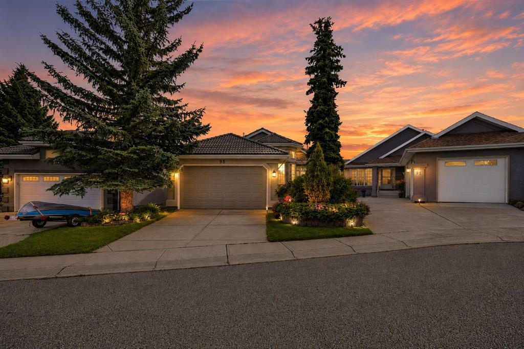 Third View of 95 Citadel Grove NW, Citadel, Calgary, Alberta, T3G 4G7