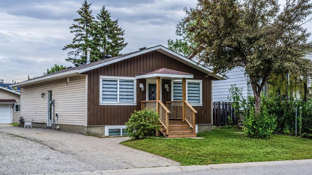 48 Doverglen Crescent SE, A2342838, Alberta,